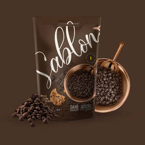 Bostani Sablon dark Belgian chocolate chips bag with a bowl of chips